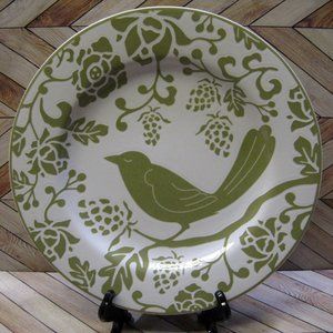 Pier 1 Stoneware Plate Green Bird Berry Floral 8.25 In Salad Dessert Luncheon